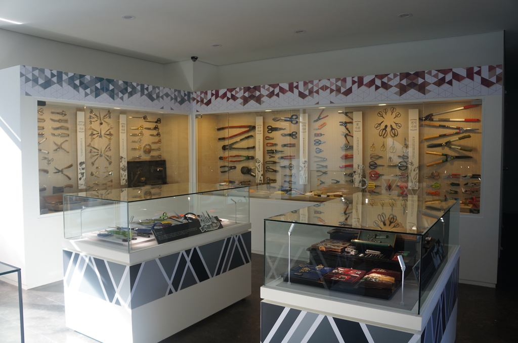 thumbnail||1000::667