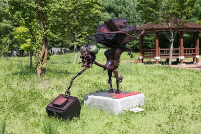 thumbnail||1000::667