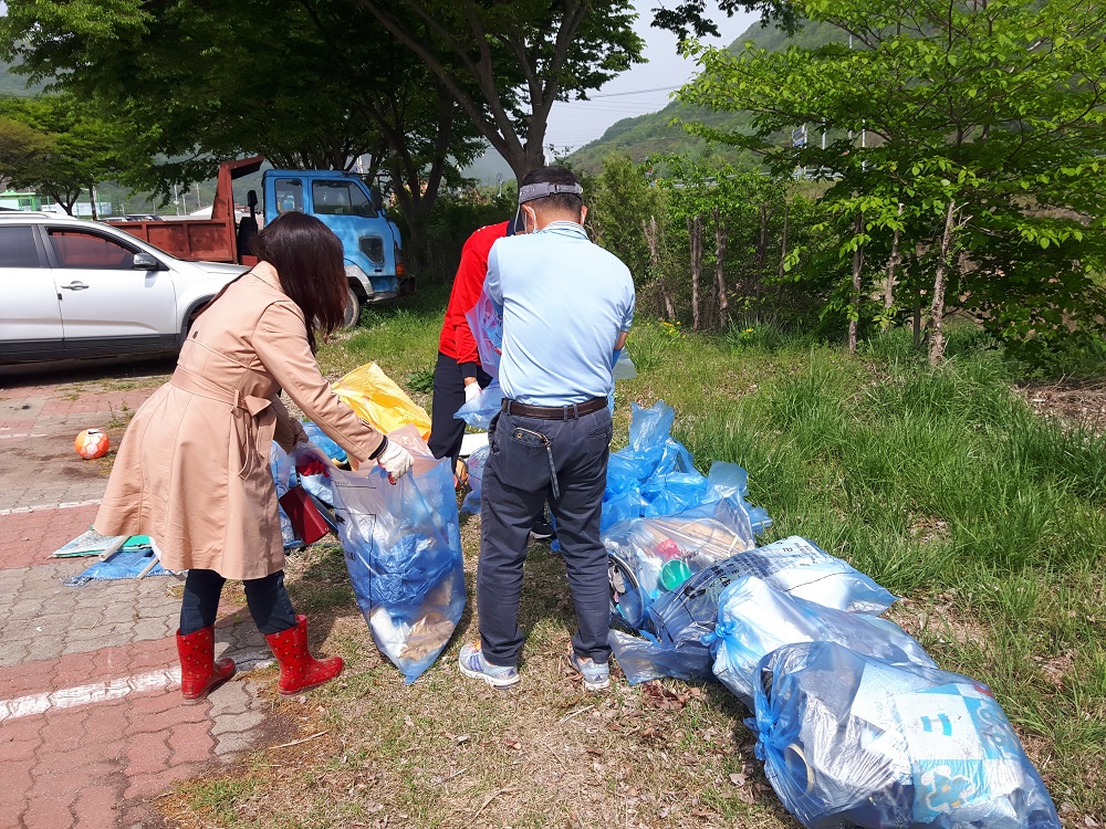 2021년 봄맞이 국토대청결 운동 이미지(1)