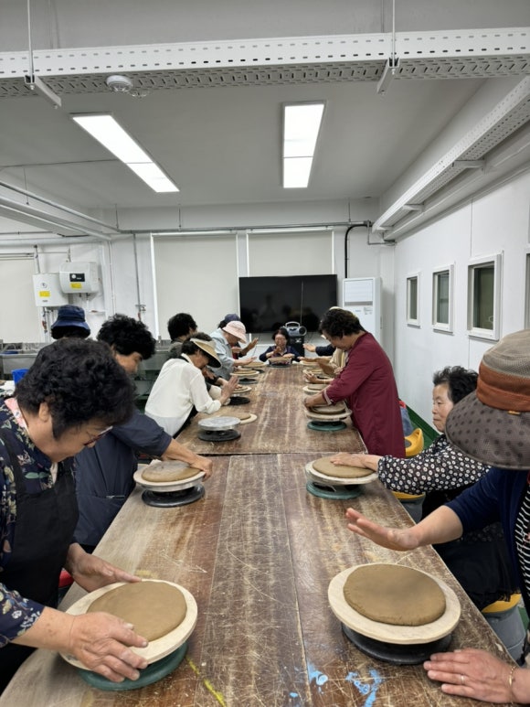 전북시민대학 진안캠퍼스 옴시롱, 감시롱 마이예술(원광대학교 탐방) 이미지(4)